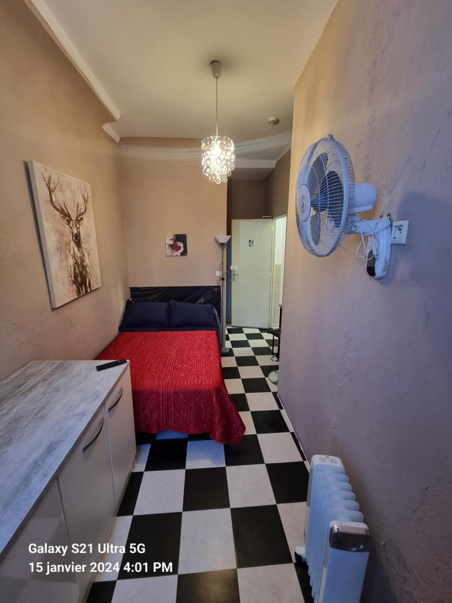 Hotel Des Allees Marseilles Zimmer foto